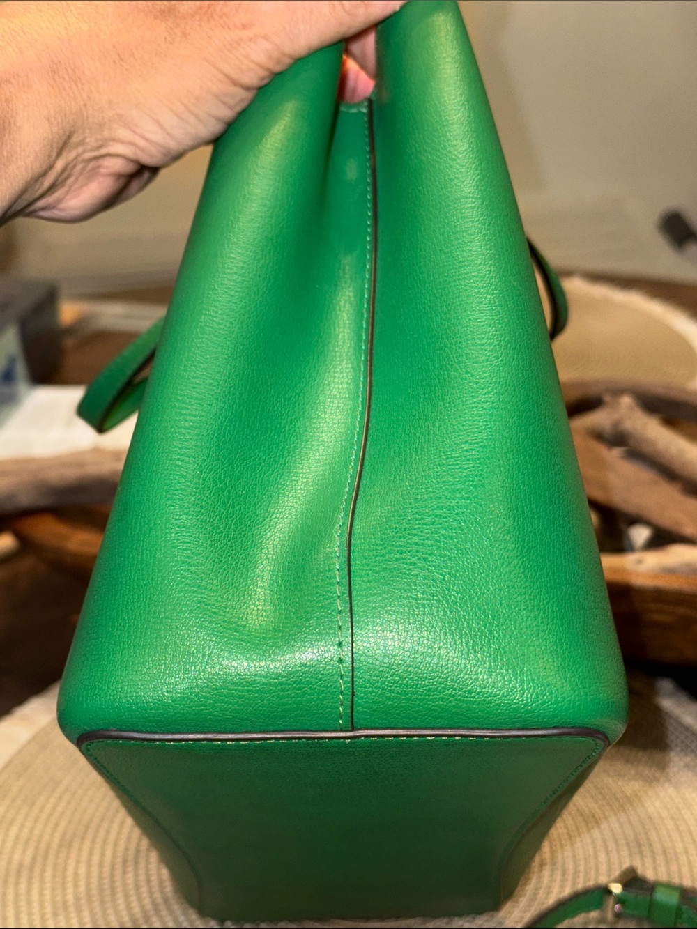 Kate Spade NY Bleeker Green Medium Tote Saffiano Leather/Strap & Floral Charm - Picture 8 of 9